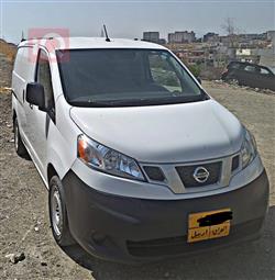 نيسان NV200